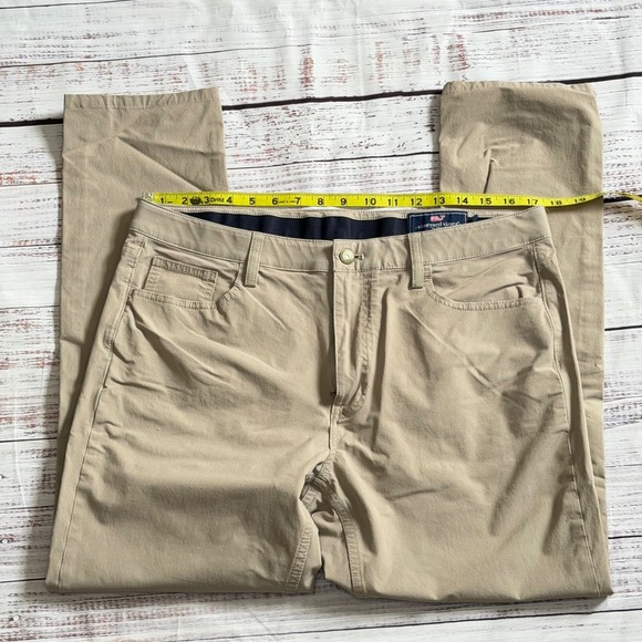 Vineyard Vines Other - Vineyard Vines Mens On-The-Go Chino Pants Khaki Tan Stretch 35x28
